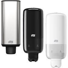 Диспенсери та дозатори для мила та антисептиків